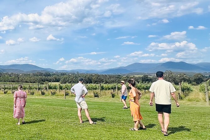 Amazing Yarra Valley Wine Tour + Chocolate, Farm Fresh, Gin - St Hubert Estate lunch at Quarters (and what’s optional)