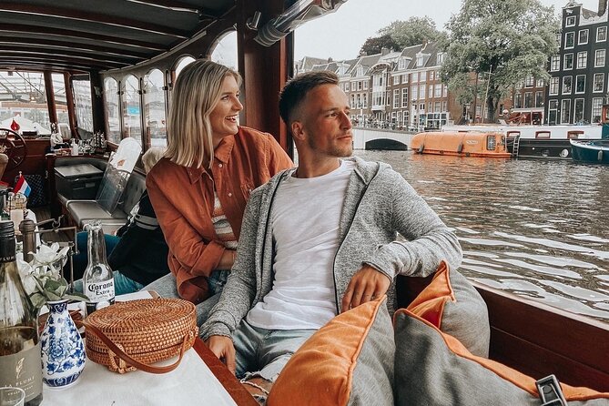 Amsterdam Canal Cruise in Classic Salon Boat With Drinks and Cheese - Who this cruise suits best (and who should think twice)