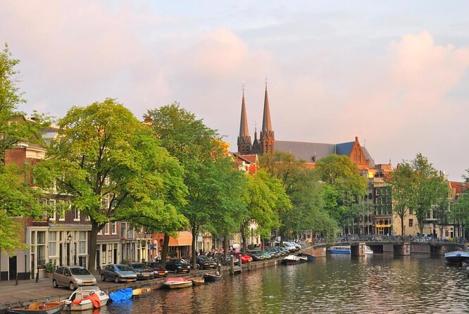 Amsterdam Canal Cruise with Cheese and Wine - Quick take: what you’ll actually like most