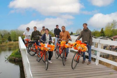 Amsterdam: Cheese, Windmill & Countryside Bike Tour - Your Bike and Guide: The Comfort Factor Matters