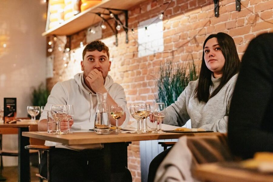 Amsterdam: Dutch Cheese Tasting Experience with Wine - The 45-minute format: how the tasting actually flows