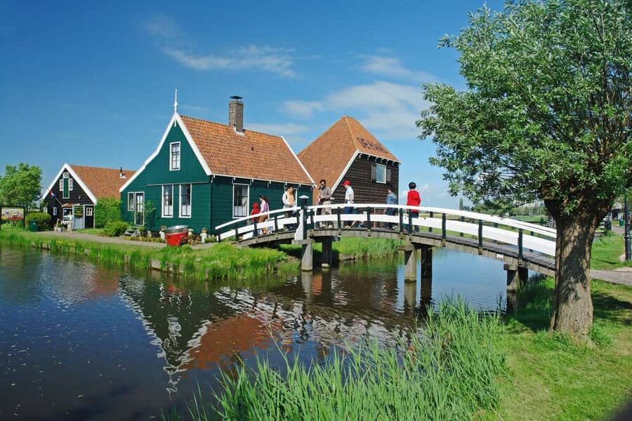 Amsterdam: Experience Zaanse Schans Windmills & Cheese Farm - Zaanse Schans Walk: How to Use the Free Map Without Overthinking It