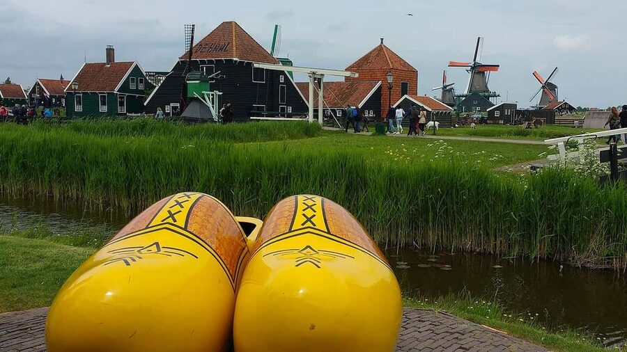 Amsterdam: Experience Zaanse Schans Windmills & Cheese Farm - Price and Value: Where the $19 Adds Up and Where It Doesn’t