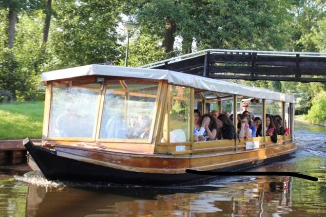 Amsterdam: Giethoorn Tour Scenic Cruise, Cheese & Free Time - Entering Giethoorn From Amsterdam: What makes this day trip work