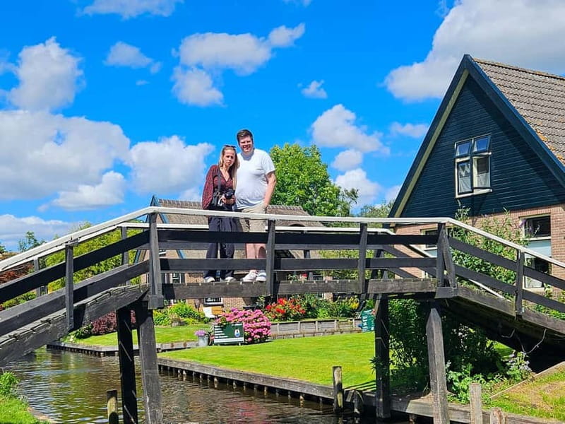Amsterdam: Live GuideD Giethoorn Boat Tour & Cheese Platter - After the Boat: How to Use Your Free Time in Giethoorn