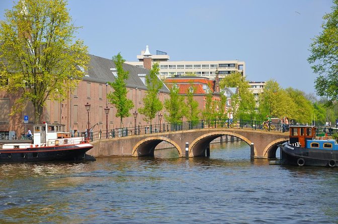 Amsterdam Small-Group Bike Tour With Canal Cruise, Drinks, Cheese - Key points before you go
