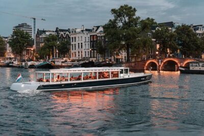 Amsterdam Small-Group Evening Canal Cruise Including Wine, Craft Beer, Cheese - What’s included on board: wine, craft beer, and cheese