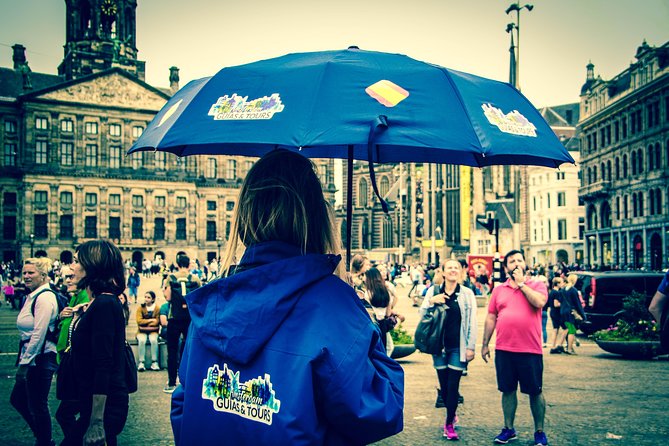 Amsterdam Walking Tour and Cruise with Drinks and Cheese Tasting - Muntplein, Begijnhof, and Dam Square: from flower market quiet to city core