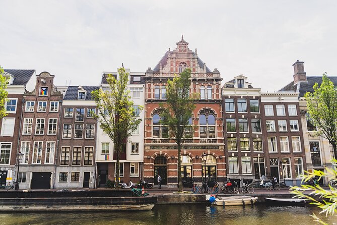 Amsterdam Walking Tour with Cheese Tasting - Beursplein to central Amsterdam: where the route starts shaping your plan