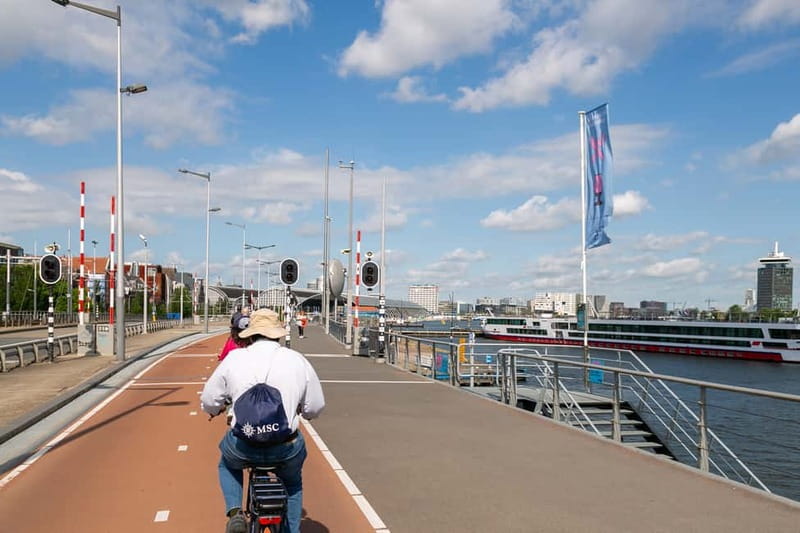 Amsterdam: Windmill, Cheese, and Countryside E-Bike Tour - Monnickendam, Katwoude, and Zunderdorp: Flat Cycling With Real Village Life
