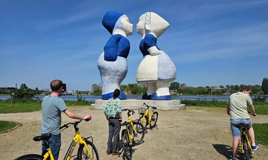 Amsterdam: Zaanse Schans E-Bike Tour with Windmills & Cheese - Yellow Bike and the Start Near Amsterdam Centraal