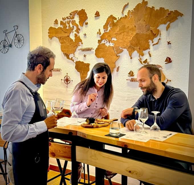Athens: Acropolis Wine Tasting with Cheese and Olives - Key highlights worth your time