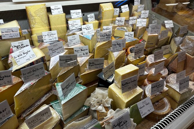 Basel Farmer's Market, Cheese, Chocolate & Pastry Tour - Basel’s Old Town Food Loop: Start at Marktplatz