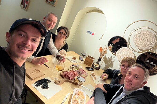 Bordeaux Food Tour : Sweets, Cheese & Wine pairing workshop - Logistics that matter: group size, English, and walking time