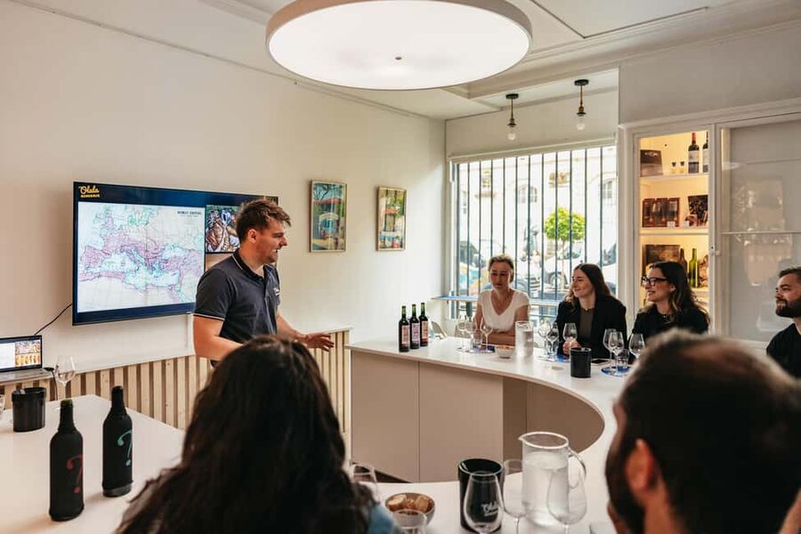 Bordeaux: Wine Masterclass with Cheese and Charcuterie Board - Arriving at Olala Bordeaux: the easy, city-center start