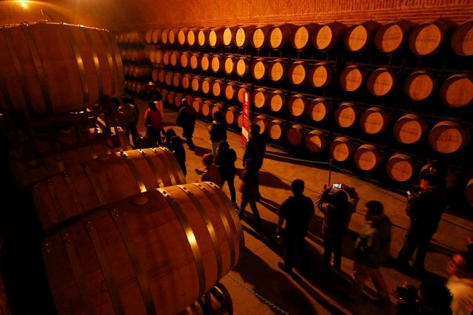 Cheese and Wine Route with 2 Towns, starting from Querétaro - Tequisquiapan streets and Santa María de la Asunción Parish Temple