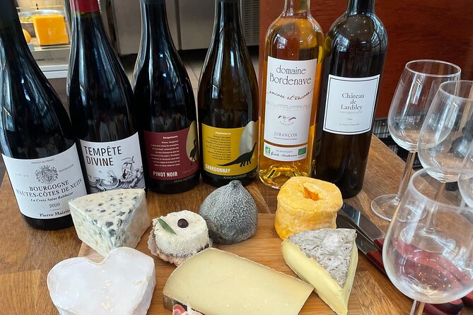 Cheese & Wine Tasting in Montmartre with a Local Cheesemonger - Meet Maxime at Rue Marcadet and settle into the tasting room