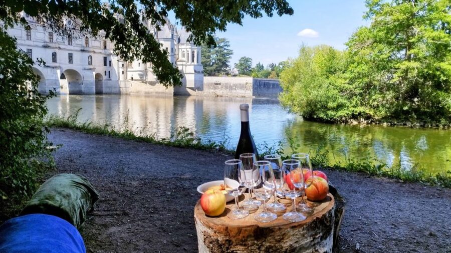 Chenonceau: guided ebike ride and wine & cheese picnic lunch - Why this Chenonceau tour feels like more than a photo stop