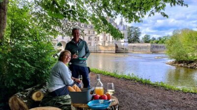 Chenonceau: guided ebike ride and wine & cheese picnic lunch - Starting at Maison Éclusière des Mazelles and getting your bearings