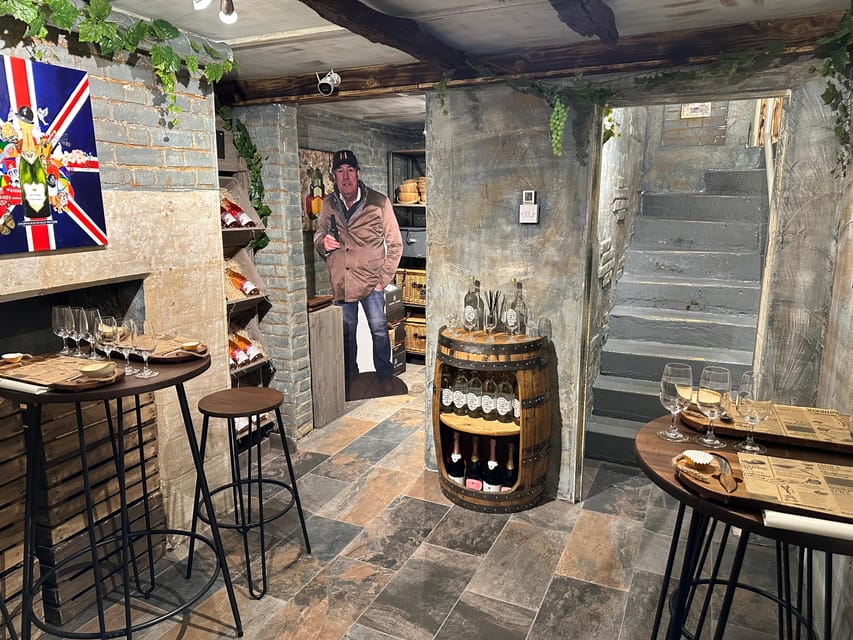 City of Bath: British Wine and Cheese Tasting Experience - Rules that affect who this is a good fit for