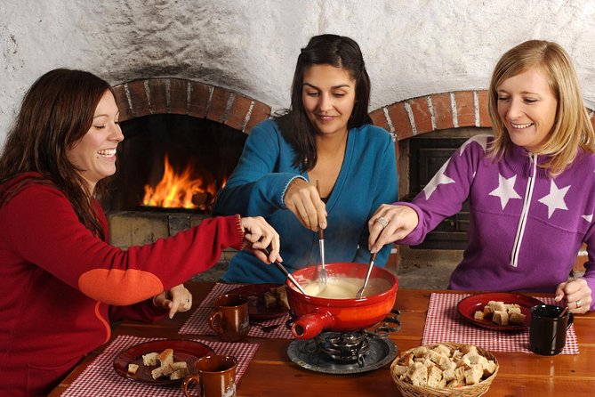 Culinary Tour from Zurich with Traditional Swiss Cheese Fondue Dinner - Should you book this Zurich sunset fondue tour?