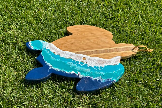 Epoxy Resin Cheese Board Art Class - Who Should Book This Class
