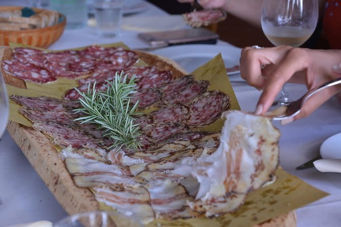 Experience Chianti & Cheese w/ 3 wineries & dairy visit—max 8 pp - The three wine tastings: making sense of Chianti glass by glass