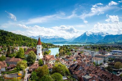 From Basel: Thun Tour, Beatus Caves, Lake Cruise & Cheese - Thun old town walk and Thun Castle viewpoints