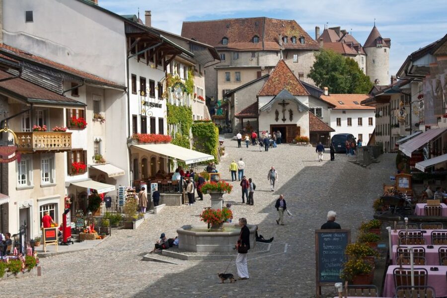 From Geneva: Gruyères Cheese & Chocolate Full-Day Trip - Key highlights worth booking for