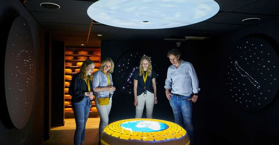 Gouda: Gouda Cheese Experience Entry Ticket - Inside the Giant Gouda: what the exhibit is really like