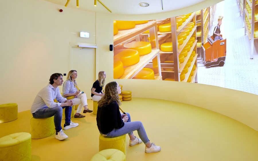 Gouda: Gouda Cheese Experience Entry Ticket - Virtual milking, cheese-turning, and the clapping hands moment