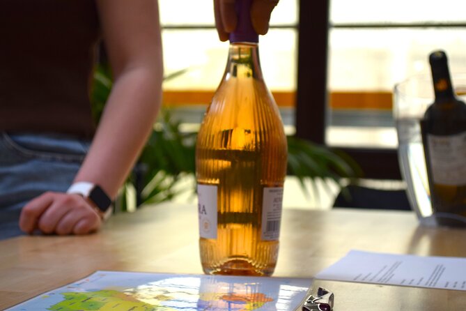 Gourmet Experience: Tasting of Spanish Cheese and Exclusive Wines - Pickup, location, and why the meeting point is easy to manage