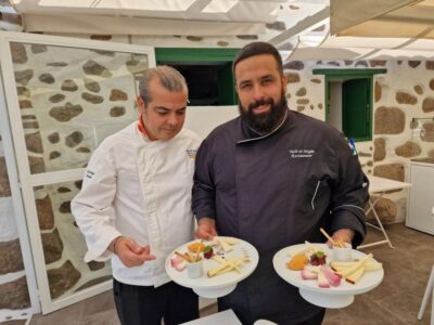Gran Canaria: Tasting wine & local cheese in Mogan - Valle de Mogán restaurant: a real place, not a production line