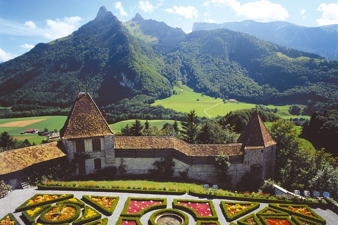 Gruyères Tour from Geneva With Train, Chocolate and Cheese - Driving time: the trade you make for hitting all these stops