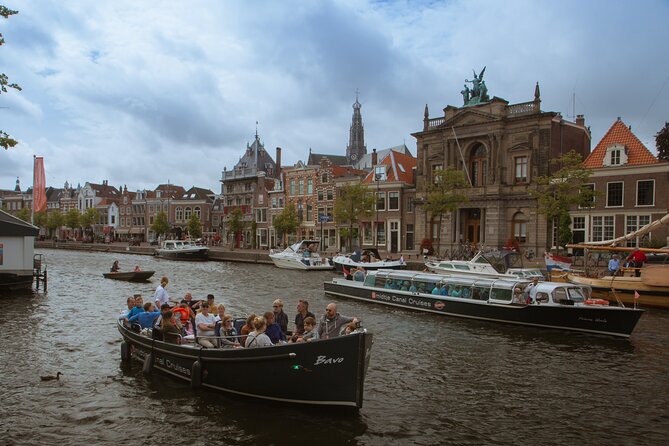 Haarlem Cheese and Wine Cruise - Haarlem at Dusk: Why the Spaarne Cruise Works