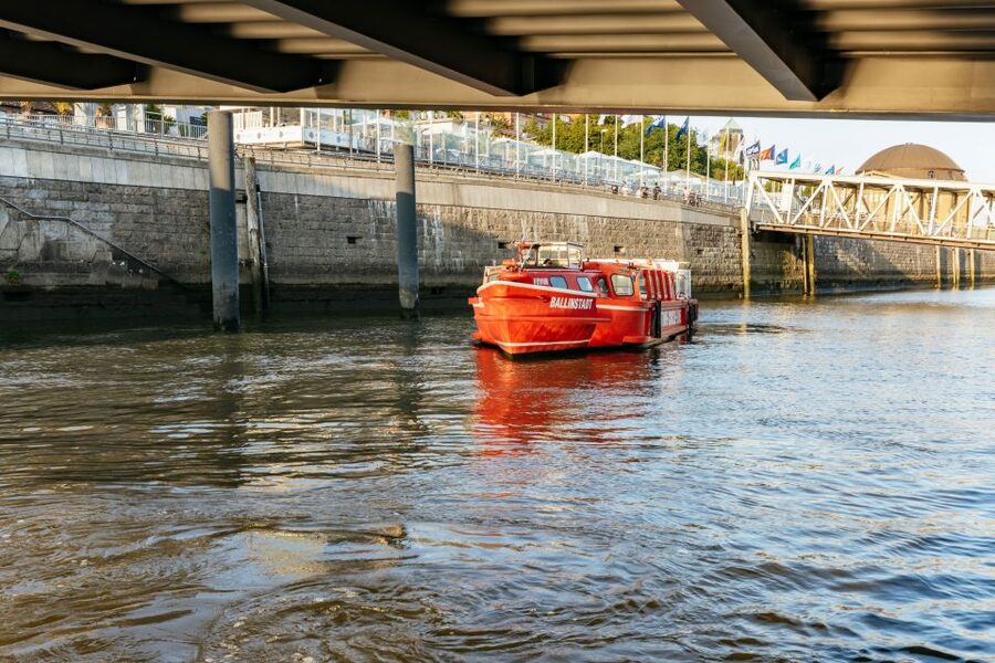 Hamburg: Harbor Cruise with Wine and Cheese - Practicalities that can affect your experience