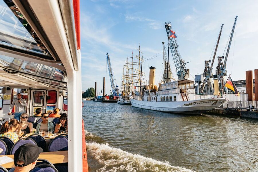 Hamburg: Harbor Cruise with Wine and Cheese - Indoor vs outdoor: staying comfortable through real German weather