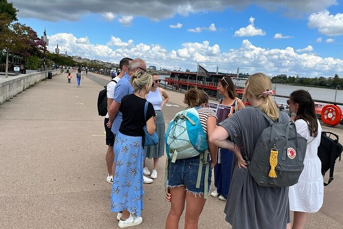 Highlights of Bordeaux Walking Tour + Wine & Cheese Tasting - The “square-to-cathedral” plan that helps you grasp Bordeaux fast