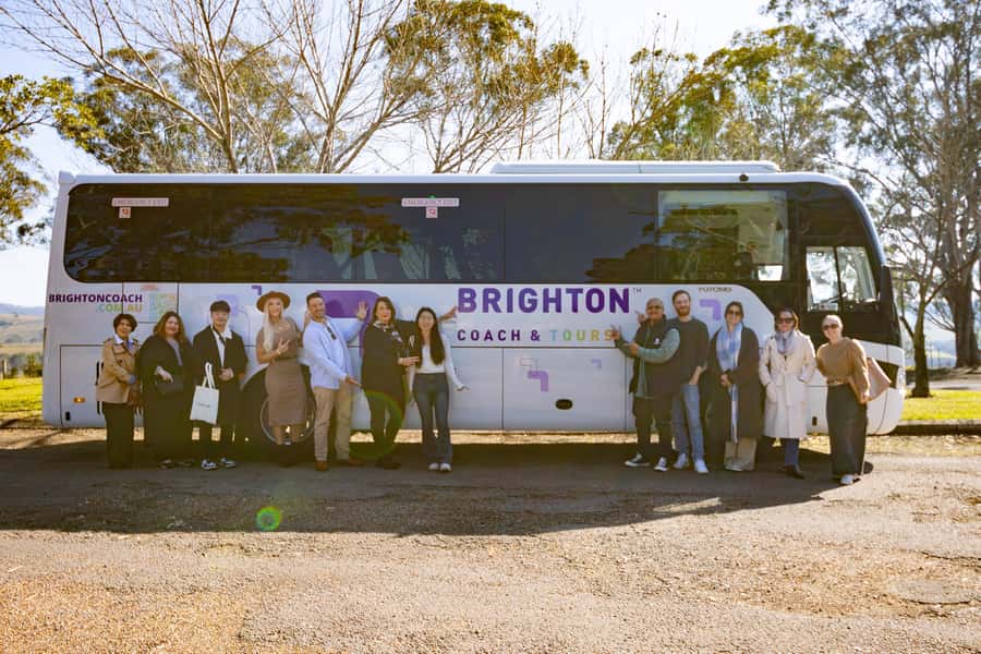 Hunter Valley: Wine Tour with 2-Course Lunch, Choc & Cheese - Tour pace, group energy, and the sound issue you might notice