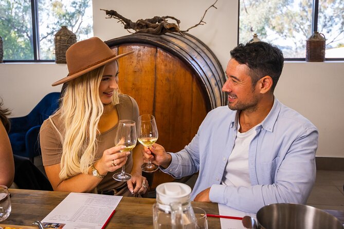 Hunter Valley Wines, 2-Course Lunch, Cheese & Chocolate Tour - The drive through wine country: more than scenery