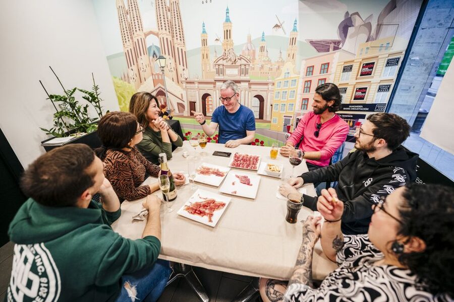 Jamón Experience Master Plus: Ham, Wine & Cheese Tasting - Cheeses in three intensity levels (and why that matters)