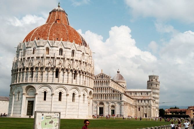 Journey through Italian Cheese - The Cheese Tasting: 5 Types That Teach You How Italian Cheese Works