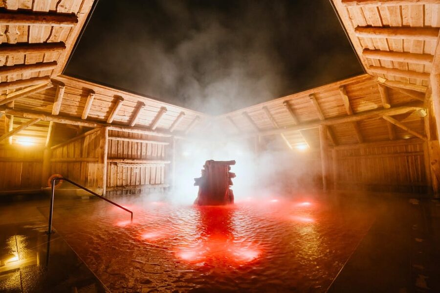 Krakow: Zakopane Cable Car, Vodka, Cheese & Hot Springs Tour - Zakopane and Krupówki: your free time is the secret ingredient
