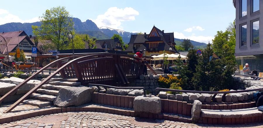 Krakow: Zakopane, Funicular, Cheese, and Highland Day Trip - Who should book this trip (and who should skip it)