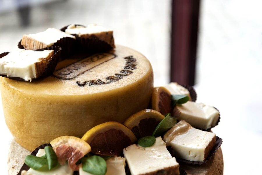 Lake Como: Cheese Factory Tour and Tasting in Valsassina - Should you book this Lake Como cheese factory tour?