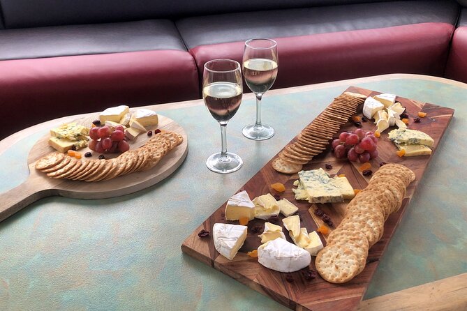 Lake Wanaka 1-Hour Cruise Including Wine and Cheese - Value for $42.82: What You’re Paying For