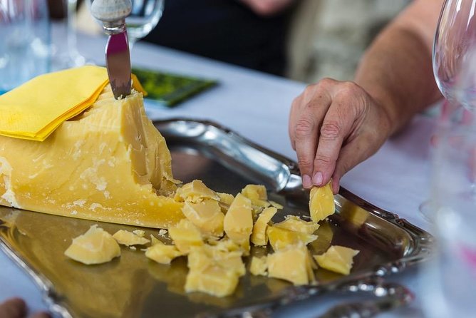 Lucerne CH Experience: Cheese, Chocolate, Chapel Bridge & Château - Optional Lake Lucerne cruise: add it if you want the full “wow”