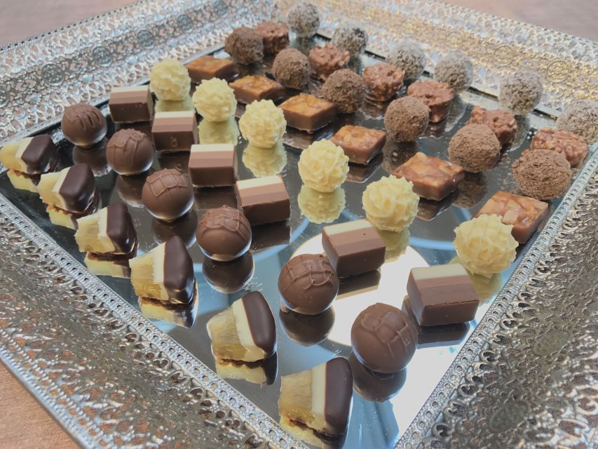 Lucerne CH Tour: Cheese, Chocolate, Chapel Bridge & Chateau - Optional 1-hour Lake Lucerne cruise: do it for the big “water” perspective