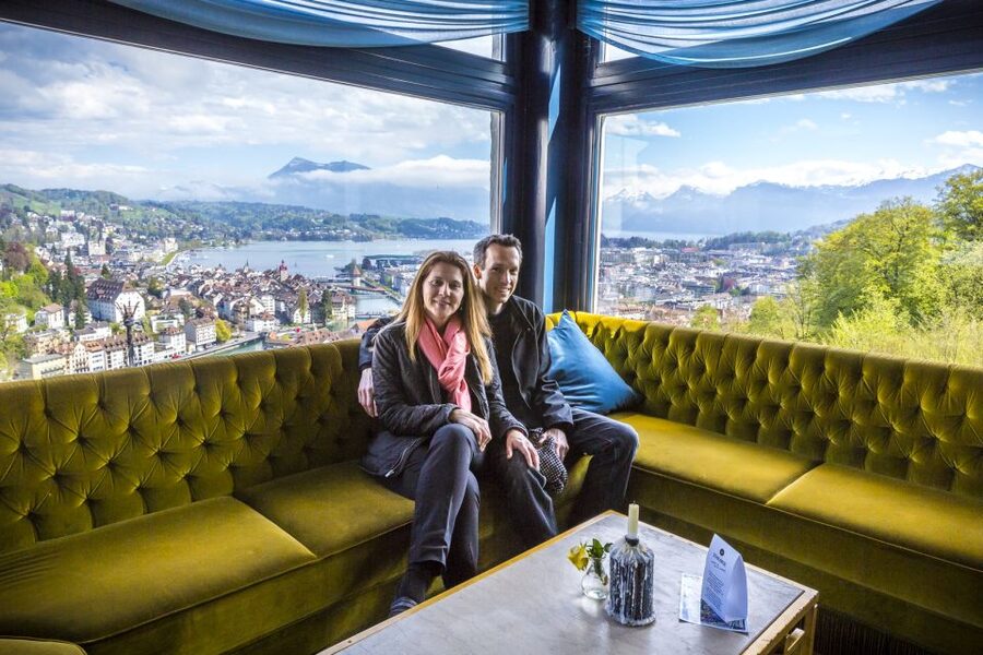 Lucerne: Walking and Boat Tour with Cheese & Wine Tasting - Timing tips: how to choose your start time like a local