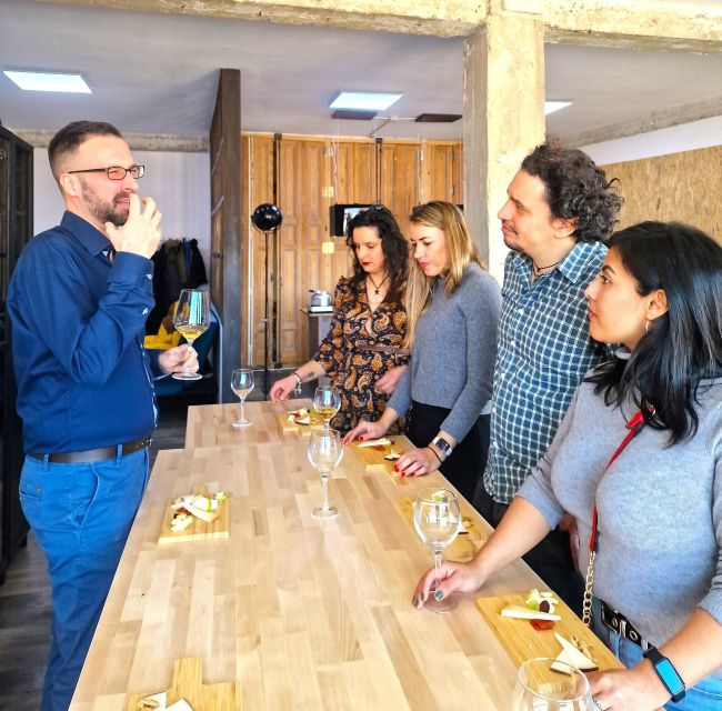 Madrid: cheese tasting with wine pairing. - The Host Experience: Friendly Explanations in English or Spanish